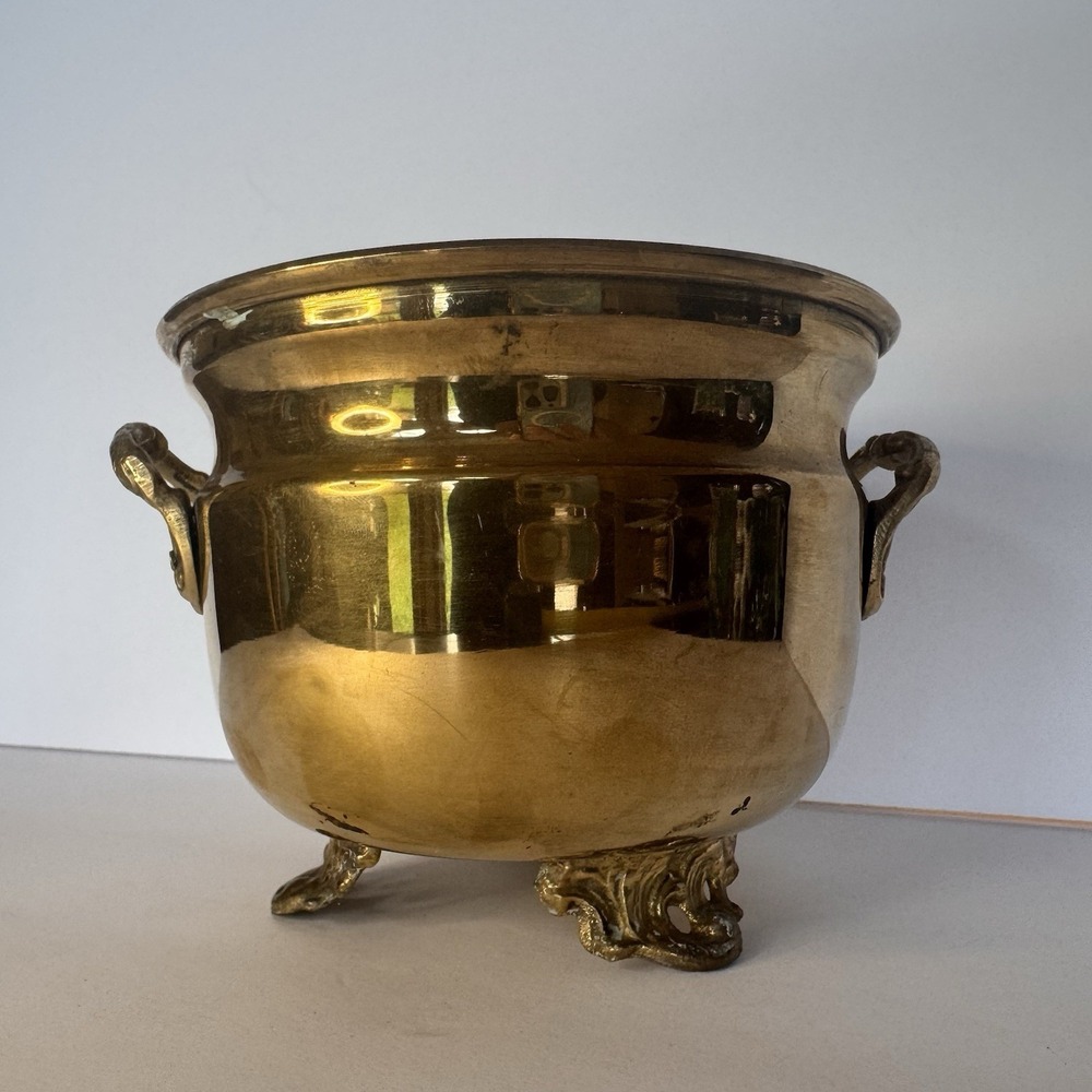 Vintage Brass Planter Jardiniere With Handles – Footed Lion Paw Base 4.5x6"